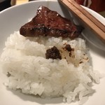 焼肉 穏 - 