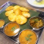 ナンディニ - ポディイドゥリ