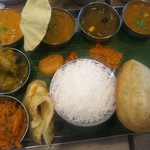 ナンディニ - ディナーミールス