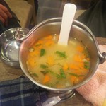 ナンディニ - スープ(サルビス)