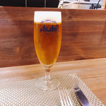 創作イタリアン Gemelli - 美味しそうに注いでくれます♪ お疲れさまぁ〜!