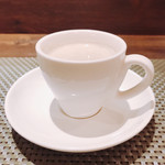 創作イタリアン Gemelli - お店からのアミューズ ホッとするポタージュ♪