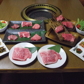 いいお肉だけコース 当店一番人気のいいお肉だけコース 黒毛和牛の良いところだけを厳選 会社の接待や宴会にご利用ください 焼肉ひらい 宇多津店 宇多津 焼肉 食べログ