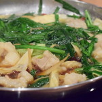やましょう GEMS市ヶ谷店 - 料理写真:もつ鍋 醤油味(一人前)@1,500円:グツグツと。