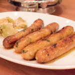 曾さんの餃子 - 餃子ソーセージ（4本）@790円