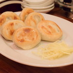 曾さんの餃子 - 焼餃子（6個）@790円