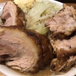 雷 松戸駅東口店 - 雷そば大盛り1000円‼️豚増し200円‼️トロ豚増し200円‼️にんにく多め‼️合計1400円‼️