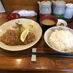 とんかつ 鈴の家 - 