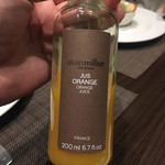 キャトルラパン - 後輩くんが飲んだフランス産オレンジジュース