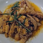 ミューズ カフェ - 白いんげんとイタリア風もつ煮込み