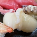 すし徳 - ホタテ