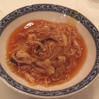 ホテルオークラレストラン新宿 中国料理 桃里 - 特製ふかひれ煮込み