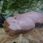 横浜ラーメン 武蔵家  - チャーシュー分厚さが凄い！！