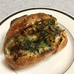Pane Ho Maretta - チキングリル×ねぎレモンゴルゴンゾーラのドッグ ¥330+税