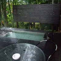 エルルカン・ビス - テラスには足湯も