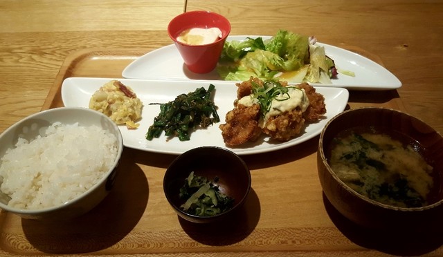 おぼんdeごはん Mark Is みなとみらい店 オボンデゴハン みなとみらい 定食 食堂 食べログ おぼんdeごはん Mark Is みなとみらい店 オボンデゴハン みなとみらい 定食 食堂 食べログ