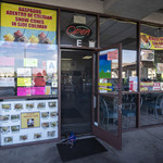 COLIMAN MEXICAN FOOD - 店舗外観。