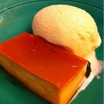 赤坂 菊乃井 - カスタードプリンとバニラアイス。