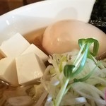 ラーメン酒場 晴江戸 - 豆腐と卵です