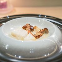 レストラン ラフィナージュ - 長崎県五島列島産”スジアラ”のポワレ 　ヴァンジョーヌソース
