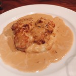 ビストロ 集 - 白子のムニエル 根セロリを添えて：白子のねっとり感とねセロリのペーストを一緒に食べると、コクも旨味を一体化して味わえます。