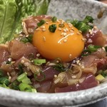 知覧鶏のもも肉の極旨ユッケ