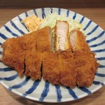 とんかつ小田保 - ロースカツ定食アップ