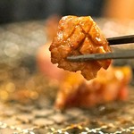 炭火焼ホルモン まんてん - 