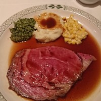 ロウリーズ・ザ・プライムリブ 恵比寿ガーデンプレイス店 - 