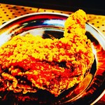鶏焼きレッド - ジャンボ手羽先唐揚げ¥150
