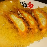 Shinwakayama ramen bariuma - 羽根つき餃子