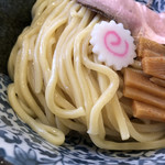 麺処 はなぶさ - 菅野製麺のコシがある太麺