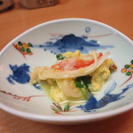 Koibumi Sushi - 小鉢「カニとホッキ、ホタテの卵とじ」(2018年11月)