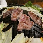 山小屋酒場 ケモノ - 野菜を焼いてから肉を焼きます