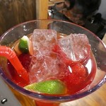 山小屋酒場 ケモノ - フルーツタワーチューハイ税抜800円