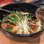 焼肉金金 - 担々冷麺（ハーフ）細麺。