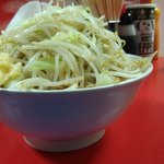 ラーメン二郎 仙台店 - ヤサイマウンテン