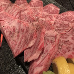 焼肉市場 - 