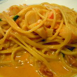 どうろくじん - 海老とホタテのクリームトマトスパゲッティーニ