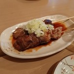 まぐろ串（２本）190円