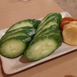 ぶっちゃー - 自家製ぬか漬 200円