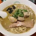 麺屋 六感堂 - 牡蠣と煮干の中華そば(濃厚version)