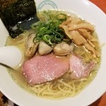 麺屋 六感堂 - 牡蠣と煮干の中華そば(端麗version)