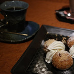 Gion Hitsuji Kafe - 和三盆シューとコーヒー