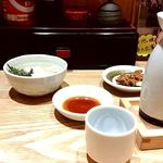 横浜おばんざい月読 - 櫻正宗　ぬる燗で！