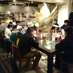 Japanese Ramen Noodle Lab Q - 店内