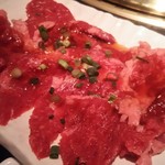 百えん屋 - 