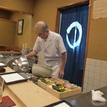 よこやま - この方が揚げるとなんでも美味そうです・・・