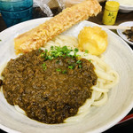 うどん蔵ふじたや - キーマカレーうどん/トッピングは
            ちくわ天&半熟卵天  ¥1080-