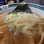 まるほラーメン店 - 麺アップ